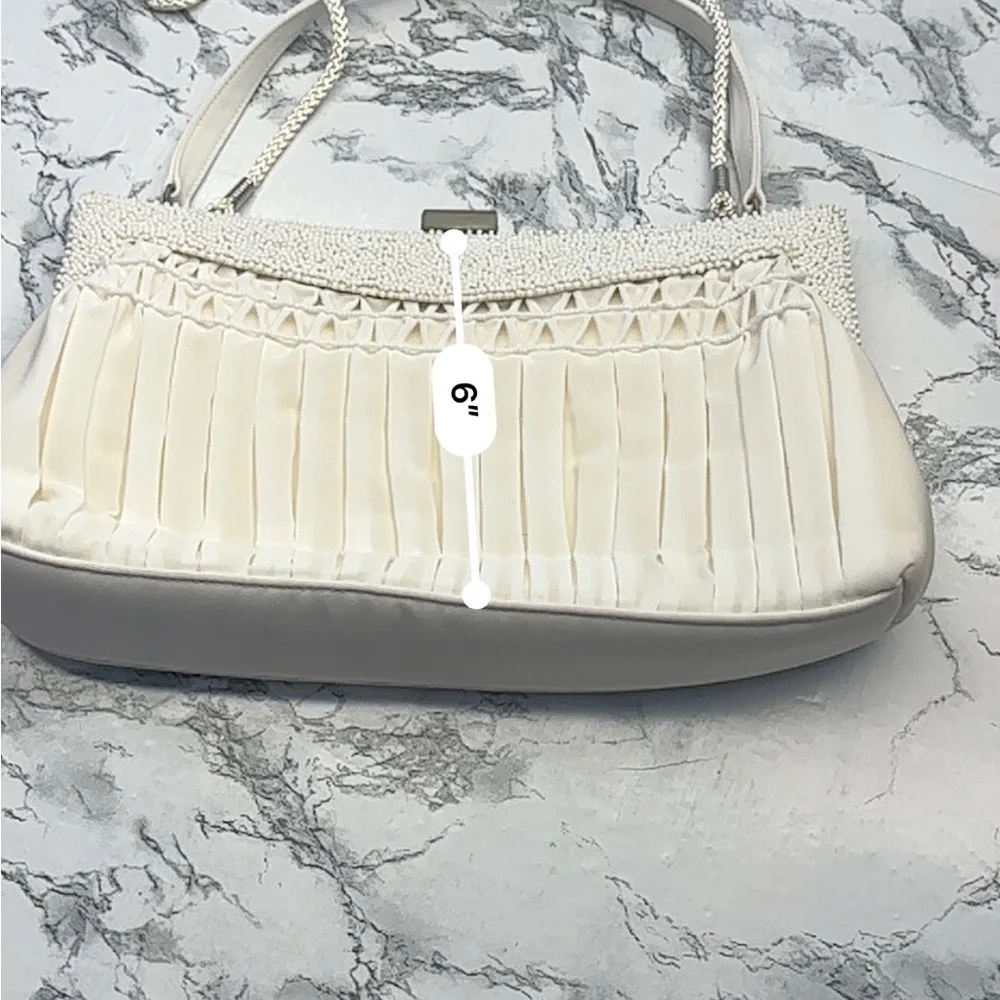 Preston & York elegant cream